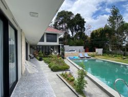 Villa HR – Villa 6 Kamar di Lembang untuk Rombongan